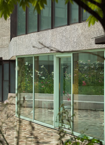 沪上全域低碳、局部近零碳社区助力全面绿色转型